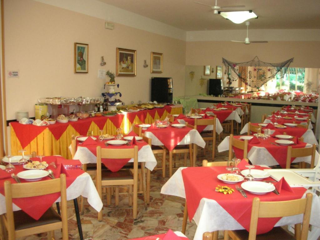 Hotel Leda 里米尼 外观 照片