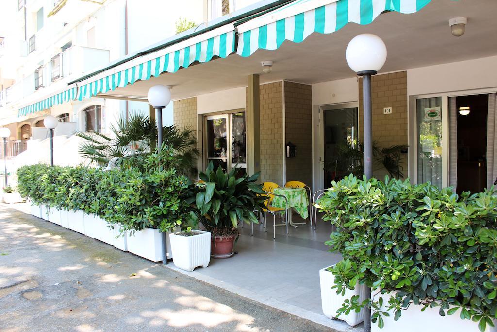 Hotel Leda 里米尼 外观 照片
